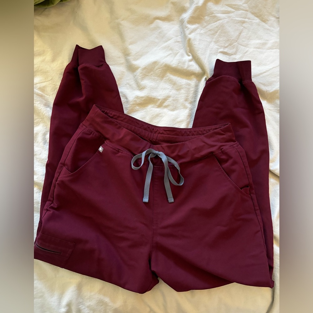 FIGS - Burgundy Zamora scrub pants